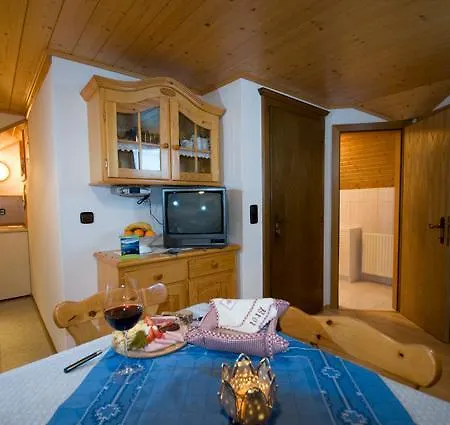 Haus Bergmann Apartamento *